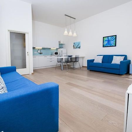 Apartment Al Porto Ровин Екстериор снимка