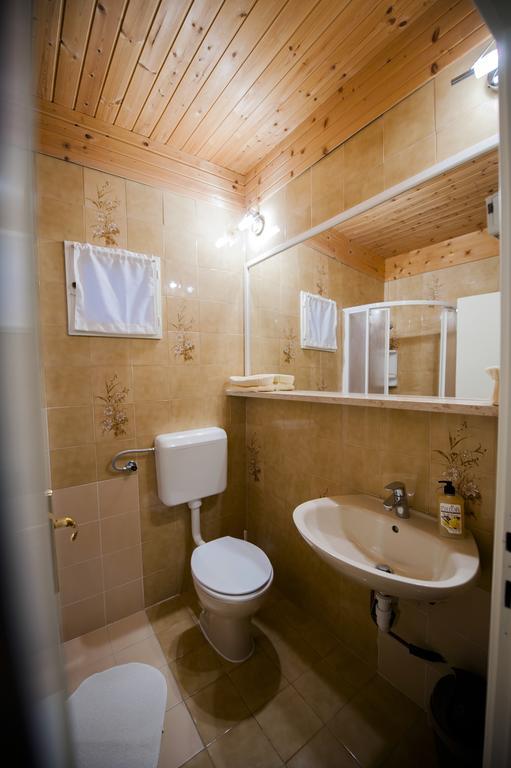 Apartment Al Porto Ровин Екстериор снимка